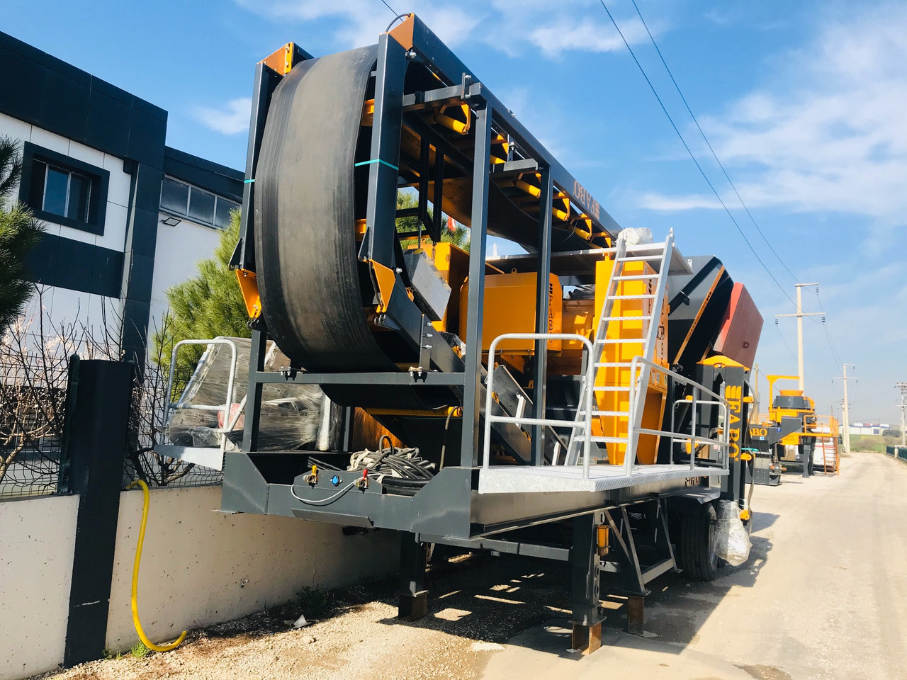 FABO Mobile crusher - Concasor: Foto 3 FABO Mobile crusher - Concasor: Foto 3