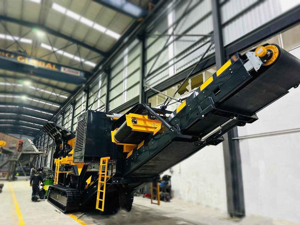 Concasor mobil nou FABO crawler crusher: Foto 28 Concasor mobil nou FABO crawler crusher: Foto 28