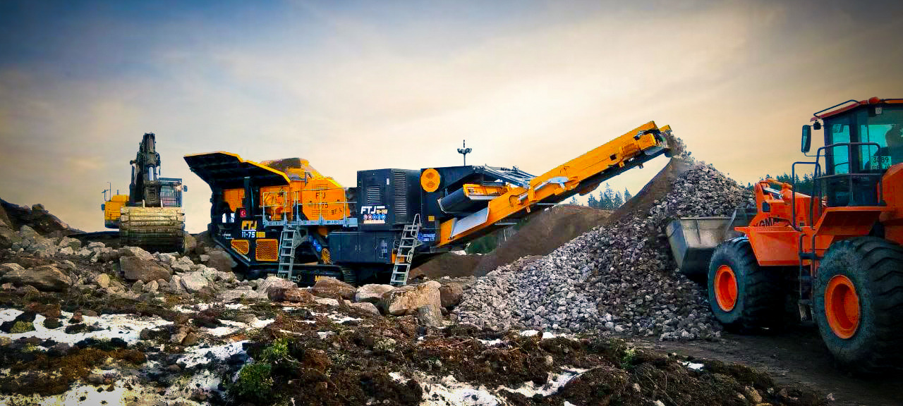 FABO crawler crusher - Concasor mobil: Foto 4 FABO crawler crusher - Concasor mobil: Foto 4