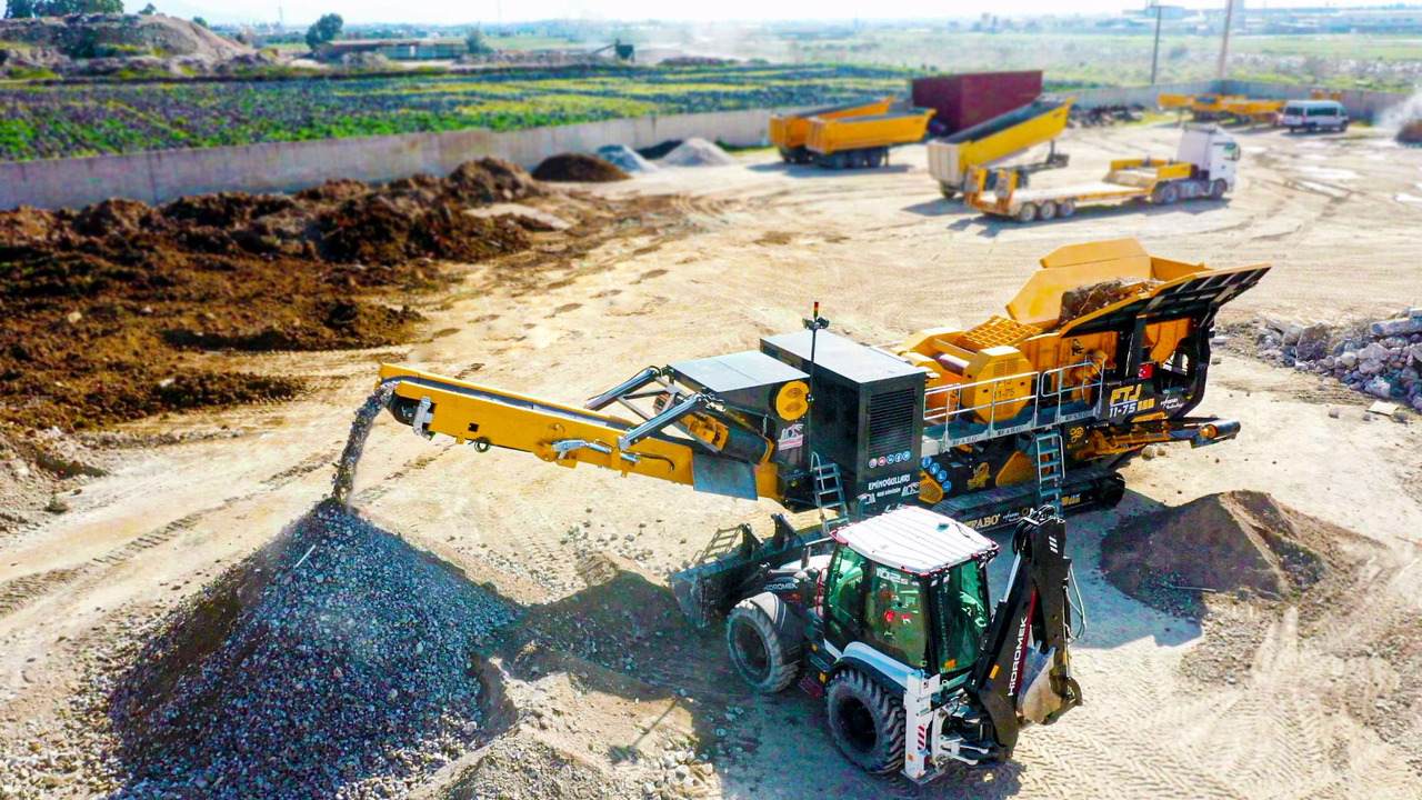 Concasor mobil nou FABO crawler crusher: Foto 16 Concasor mobil nou FABO crawler crusher: Foto 16