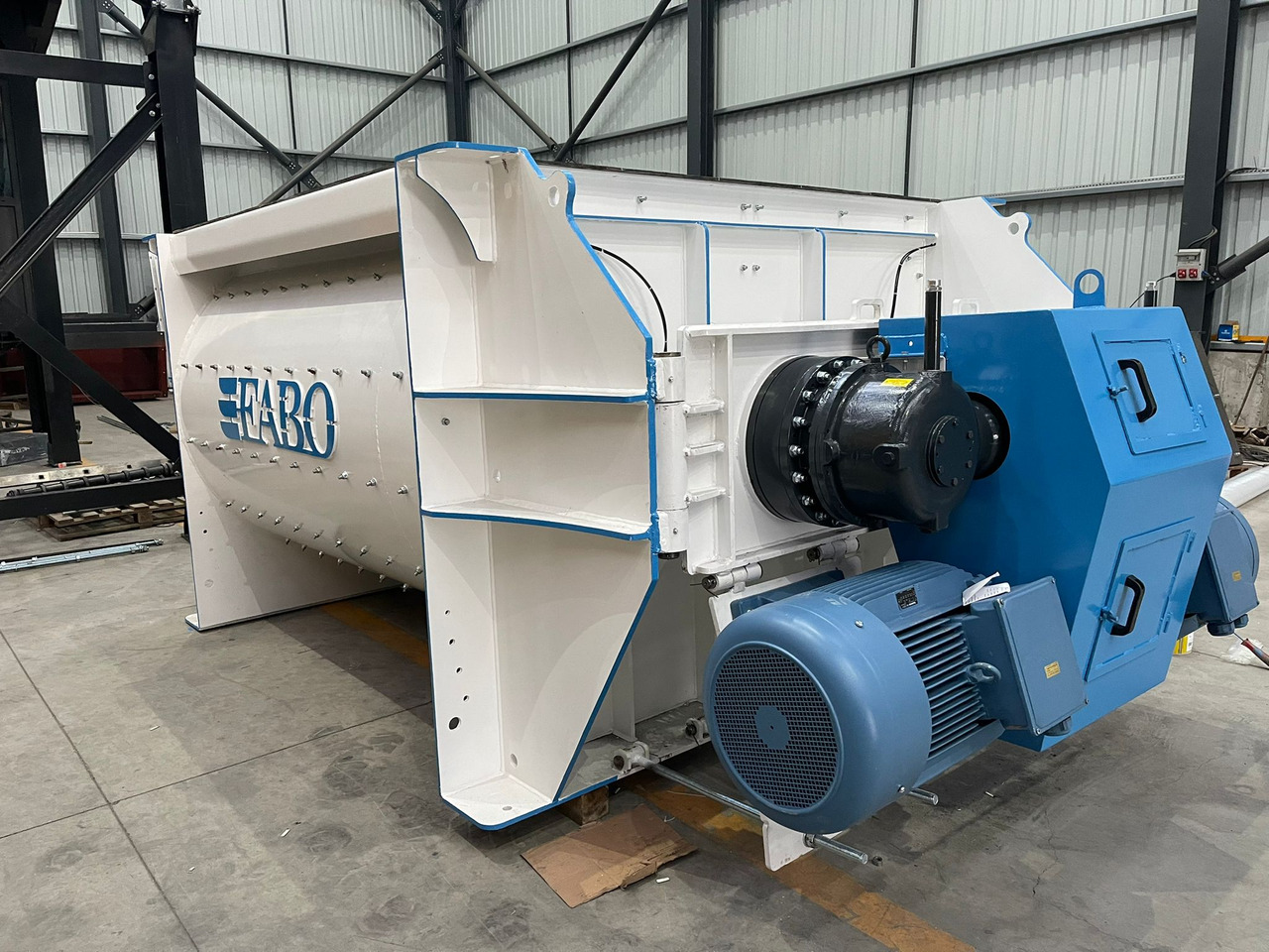 FABO twin shaft mixer - Betoniera: Foto 2 FABO twin shaft mixer - Betoniera: Foto 2