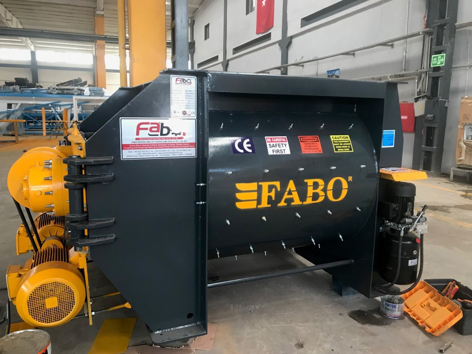 FABO twin shaft mixer - Betoniera: Foto 1 FABO twin shaft mixer - Betoniera: Foto 1