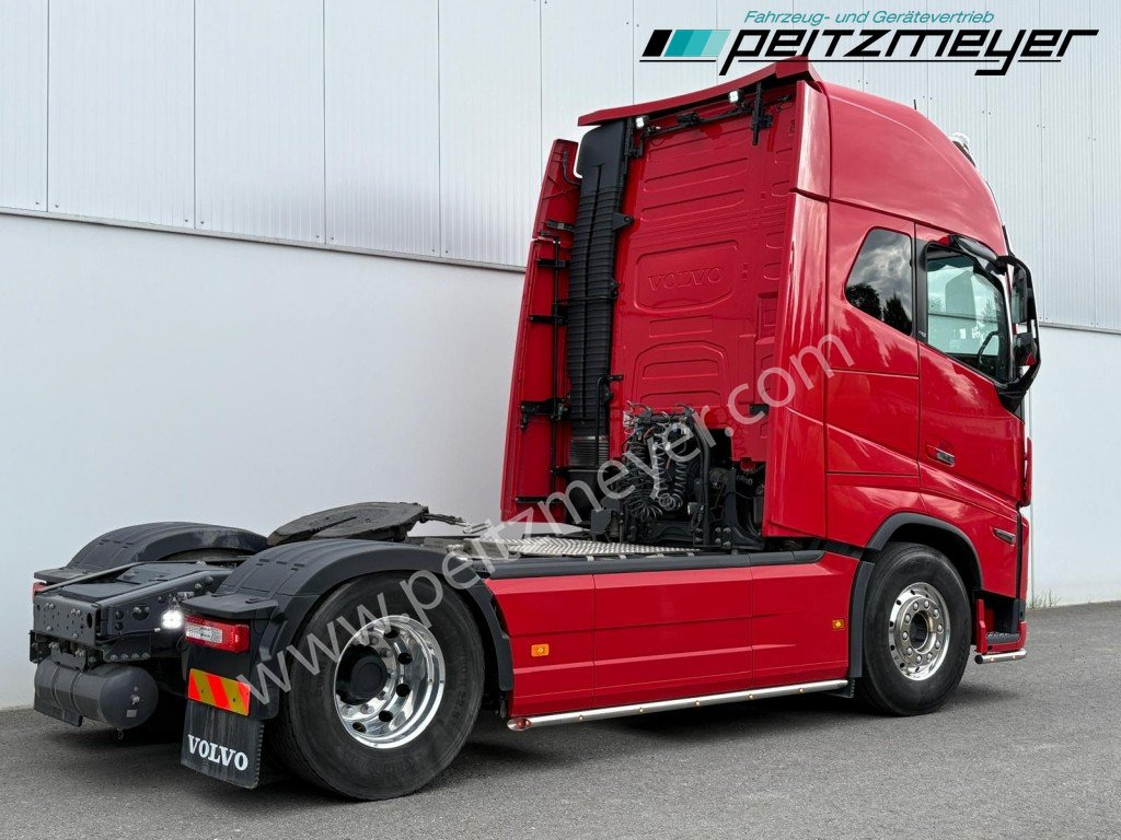 VOLVO FH 16 750 LL, GZG 70 t. möglich Klima, Kipphydr., Leder - Cap tractor: Foto 3 VOLVO FH 16 750 LL, GZG 70 t. möglich Klima, Kipphydr., Leder - Cap tractor: Foto 3