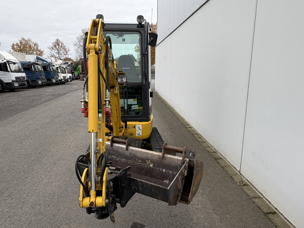 KOMATSU MINIBAGGER PC 16 R-3HS Powertilt 20,40,100 Löffel - Mini excavator: Foto 5 KOMATSU MINIBAGGER PC 16 R-3HS Powertilt 20,40,100 Löffel - Mini excavator: Foto 5