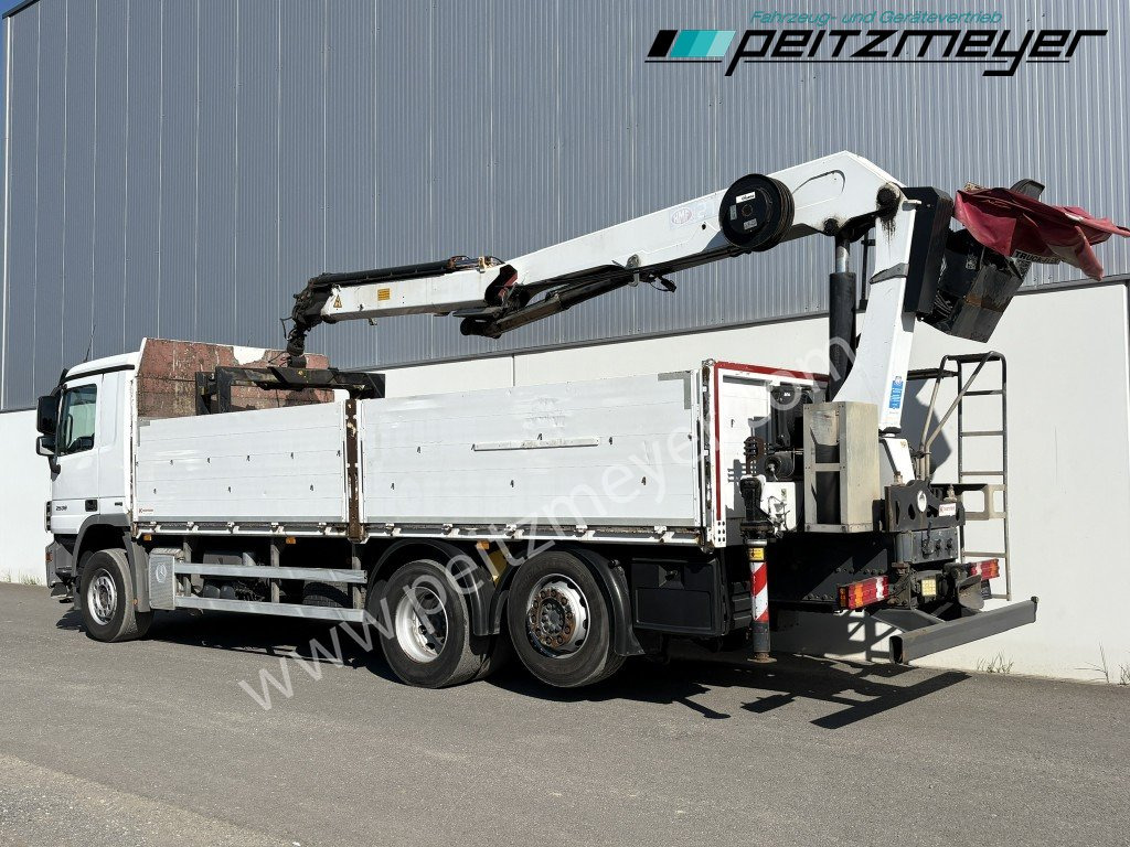 MERCEDES-BENZ Actros 2536 LL Pritsche HMF Heckkran m. Zange Baustoff - Camion platformă, Camion cu macara: Foto 3 MERCEDES-BENZ Actros 2536 LL Pritsche HMF Heckkran m. Zange Baustoff - Camion platformă, Camion cu macara: Foto 3