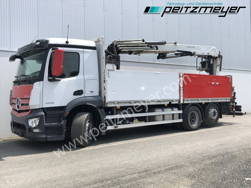 MERCEDES-BENZ Antos 2536 LL Pritsche HMF 2110-L5 5 fach Ausschub mit Steinzange - Camion platformă, Camion cu macara: Foto 1 MERCEDES-BENZ Antos 2536 LL Pritsche HMF 2110-L5 5 fach Ausschub mit Steinzange - Camion platformă, Camion cu macara: Foto 1