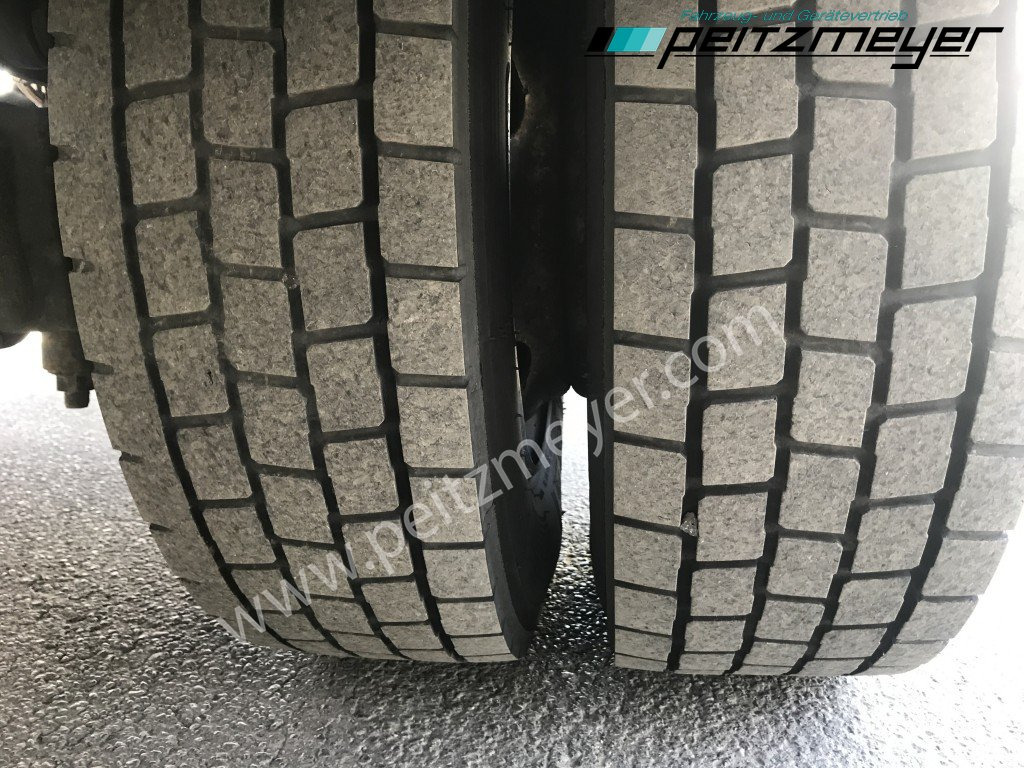 Camion frigider MERCEDES-BENZ Atego 818 L Tiefkühlkoffer m. Trennwand, Thermok T 800, LBW: Foto 29