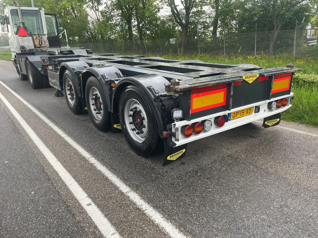 Broshuis Mfcc 20-30-40-45 FT HC / Disc brakes / Lifting axle / led /tuf 4-2026 - Semiremorcă transport containere/ Swap body: Foto 2 Broshuis Mfcc 20-30-40-45 FT HC / Disc brakes / Lifting axle / led /tuf 4-2026 - Semiremorcă transport containere/ Swap body: Foto 2