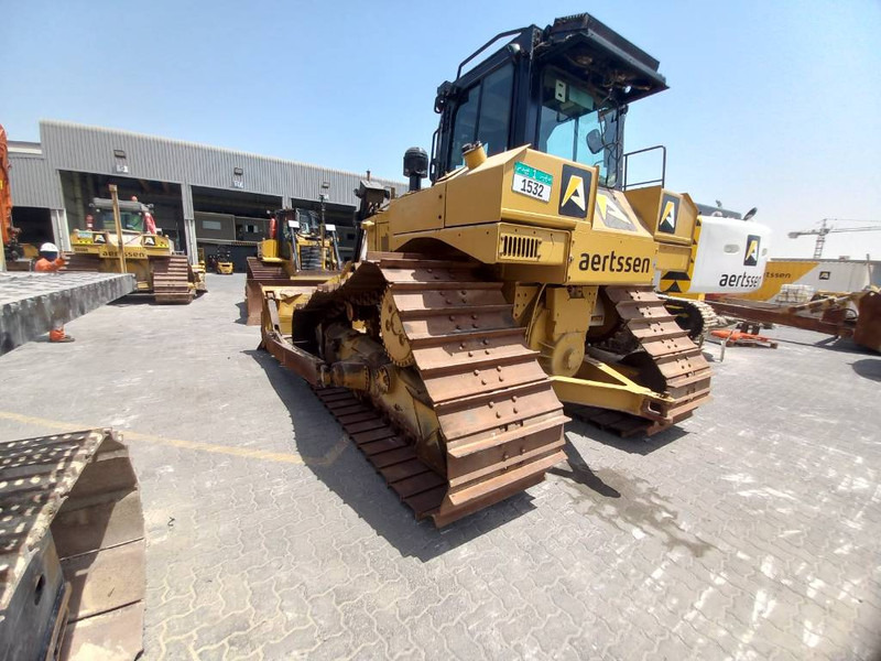 Cat D6R LGP (Abu Dhabi) - Buldozer: Foto 2 Cat D6R LGP (Abu Dhabi) - Buldozer: Foto 2