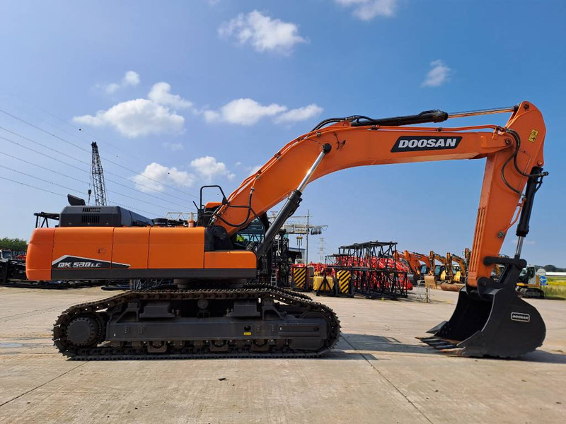 Doosan DX530LC-7M (2 pieces available) - Excavator pe şenile: Foto 5 Doosan DX530LC-7M (2 pieces available) - Excavator pe şenile: Foto 5
