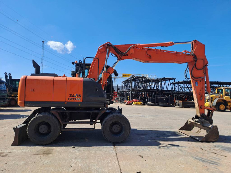 Hitachi ZX 170 W-5 B - Excavator pe roţi: Foto 5 Hitachi ZX 170 W-5 B - Excavator pe roţi: Foto 5
