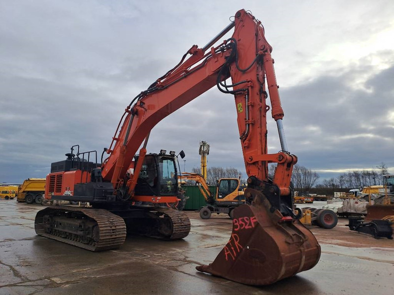 Hitachi ZX 490 LC H-6 (Lift Cab) - Excavator pe şenile: Foto 5 Hitachi ZX 490 LC H-6 (Lift Cab) - Excavator pe şenile: Foto 5