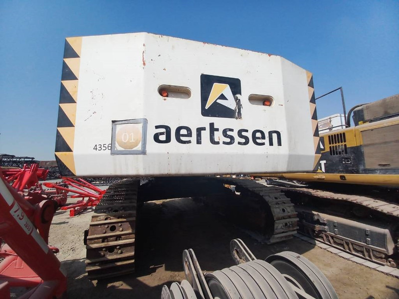 Hitachi ZX870-5G (MediumReach 14m - Abu Dhabi) - Excavator pe şenile: Foto 3 Hitachi ZX870-5G (MediumReach 14m - Abu Dhabi) - Excavator pe şenile: Foto 3