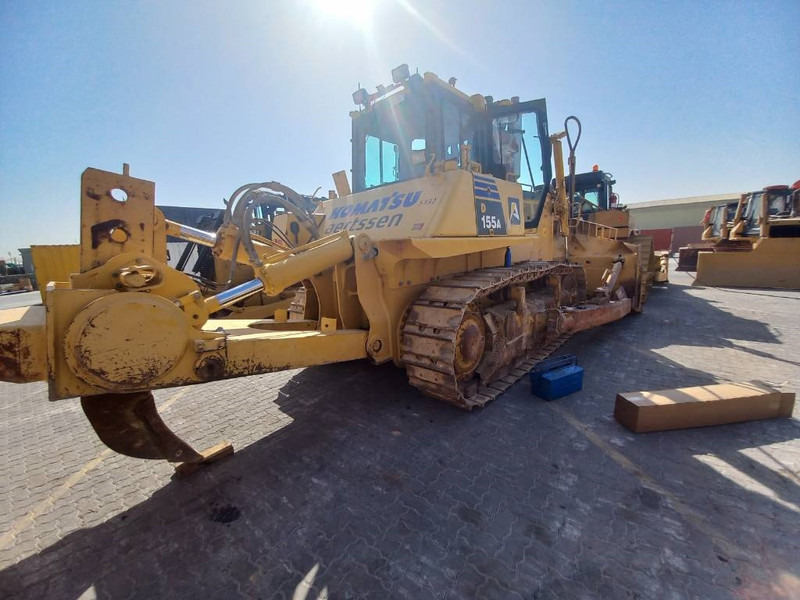 Komatsu D155A-6R (4 Pcs available in Abu Dhabi) - Buldozer: Foto 4 Komatsu D155A-6R (4 Pcs available in Abu Dhabi) - Buldozer: Foto 4