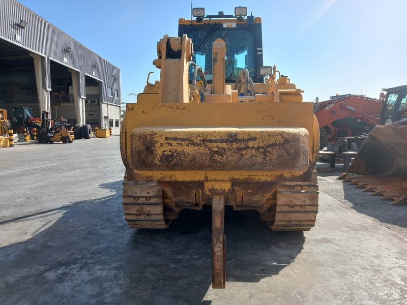 Komatsu D155A-6R (4 Pcs available in Abu Dhabi) - Buldozer: Foto 2 Komatsu D155A-6R (4 Pcs available in Abu Dhabi) - Buldozer: Foto 2