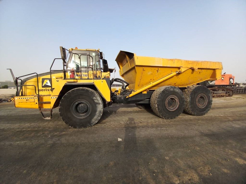 Camion articulat Komatsu HM400-3R (4 pcs available in Abu Dhabi): Foto 12