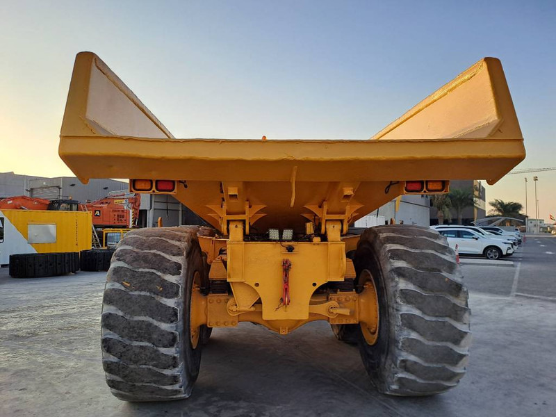 Volvo A40F (Abu Dhabi) - Camion articulat: Foto 3 Volvo A40F (Abu Dhabi) - Camion articulat: Foto 3