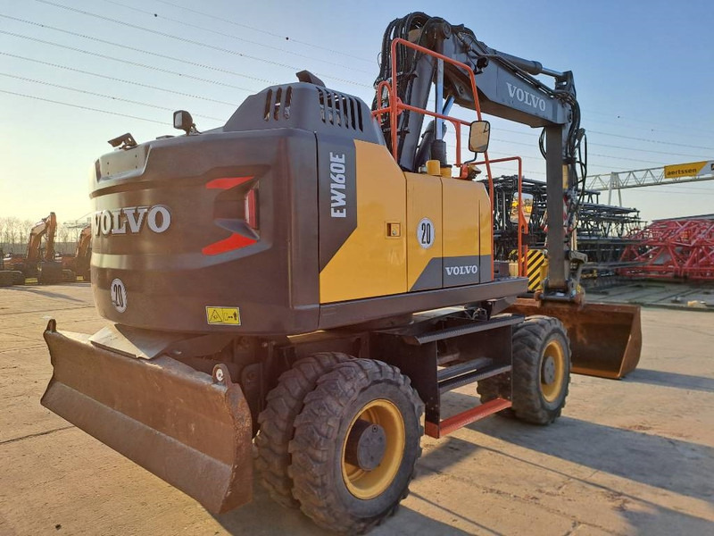 Volvo EW160E - Excavator pe roţi: Foto 4 Volvo EW160E - Excavator pe roţi: Foto 4