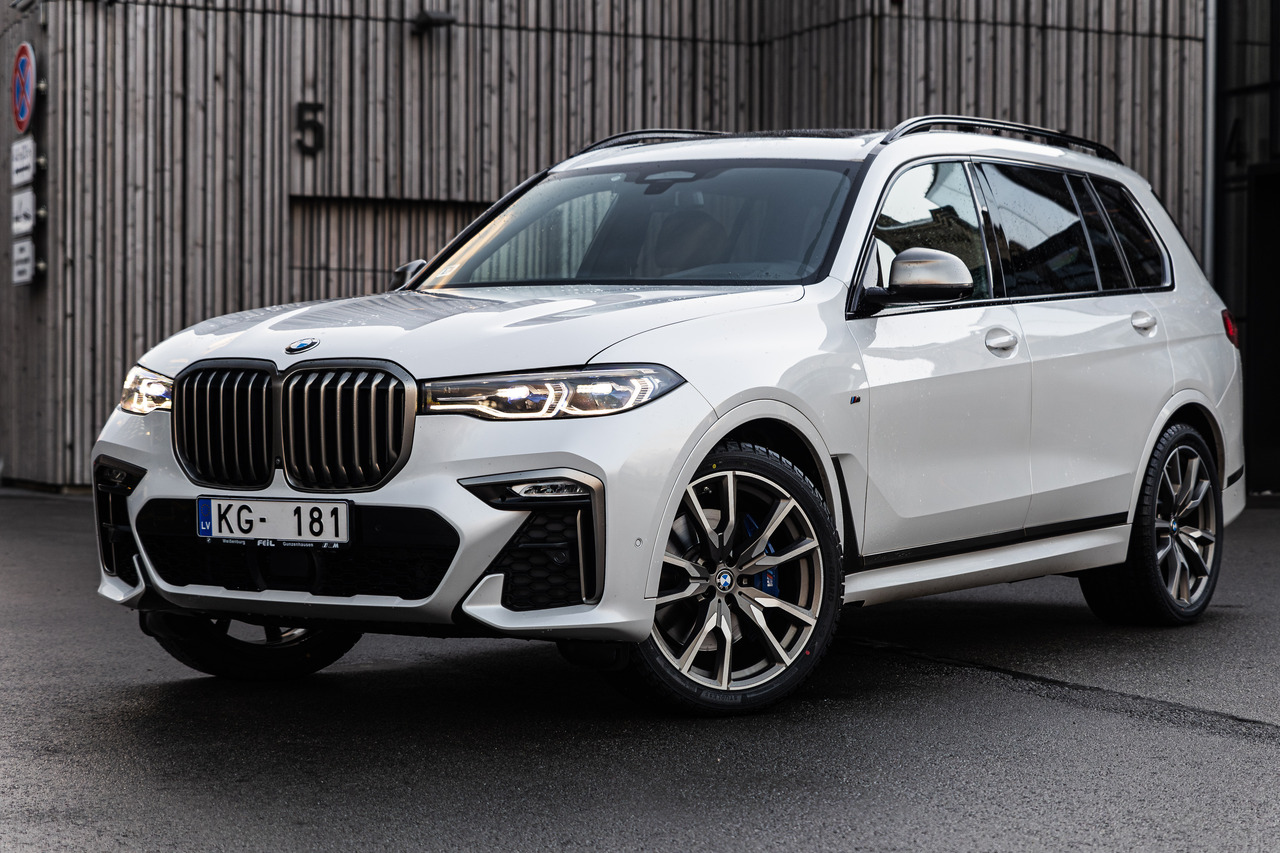 BMW X7 M50D X Drive M package, 6 seats - Automobil: Foto 4 BMW X7 M50D X Drive M package, 6 seats - Automobil: Foto 4