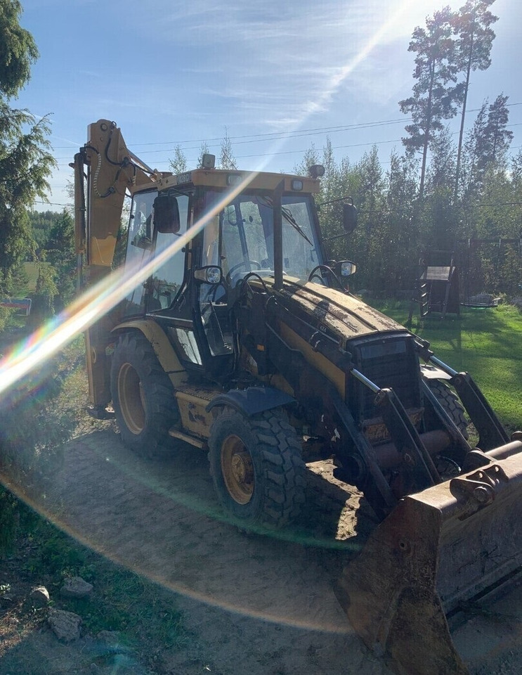 CATERPILLAR 428C - Buldoexcavator: Foto 3 CATERPILLAR 428C - Buldoexcavator: Foto 3