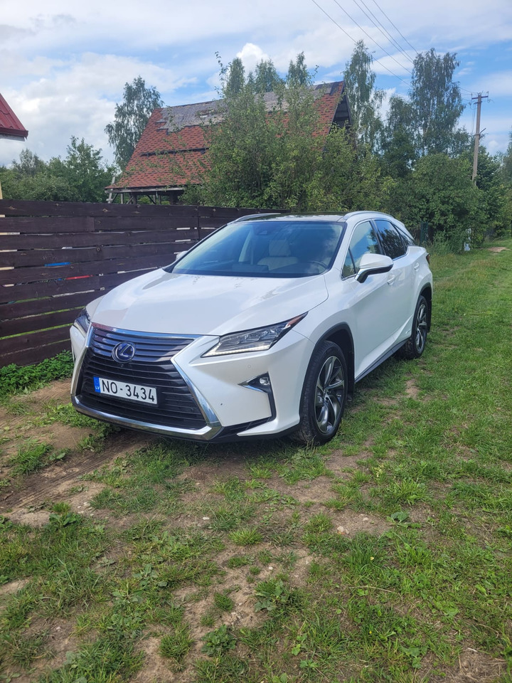 Automobil Lexus RX450H: Foto 1
