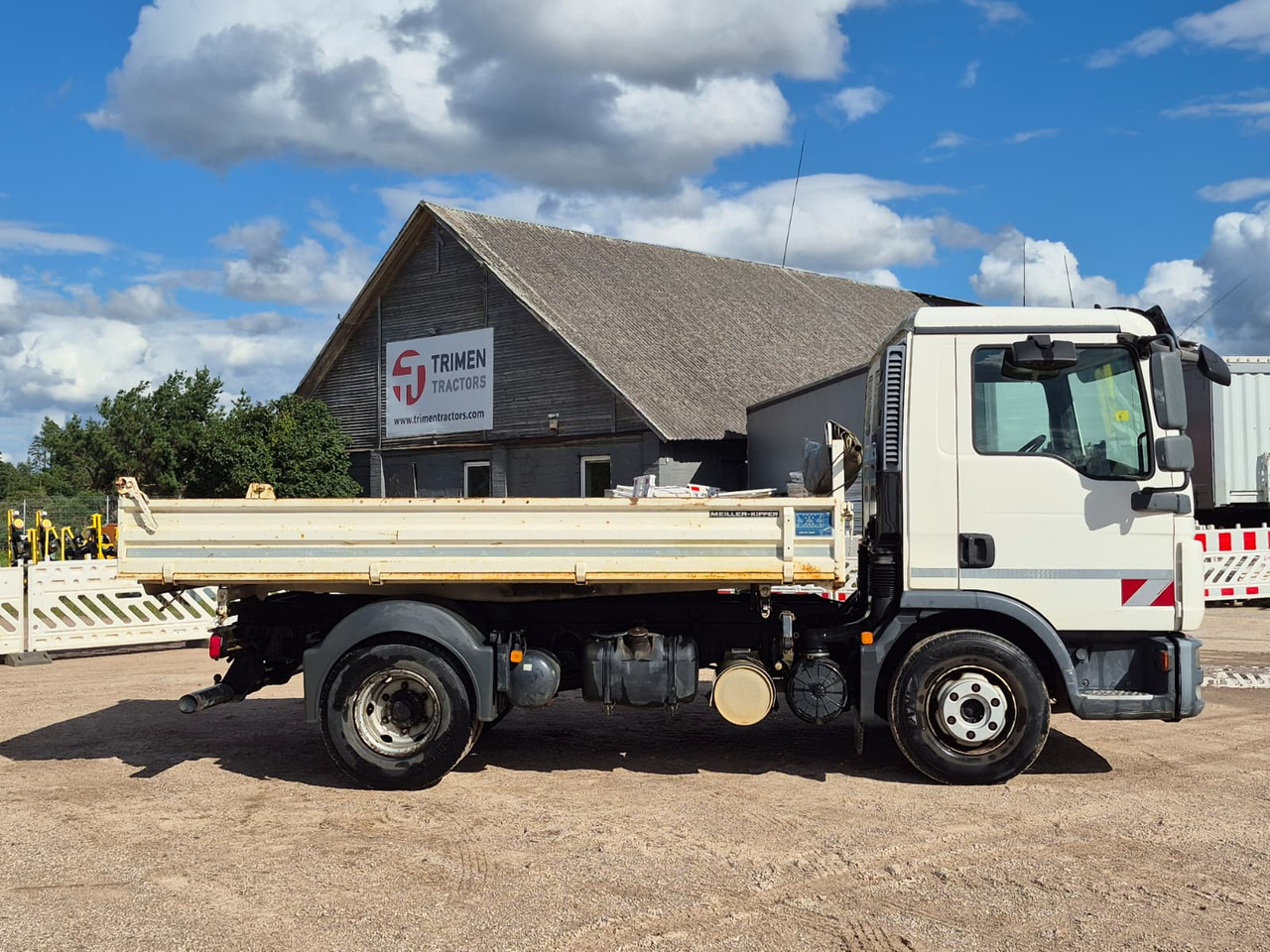 MAN TGL8.220, 83'600km! - Camion basculantă: Foto 4 MAN TGL8.220, 83'600km! - Camion basculantă: Foto 4