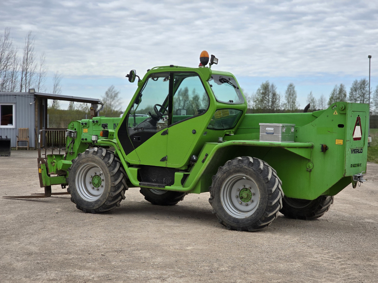 MERLO P40.14 K - Încărcător pe roți telescopic: Foto 4 MERLO P40.14 K - Încărcător pe roți telescopic: Foto 4