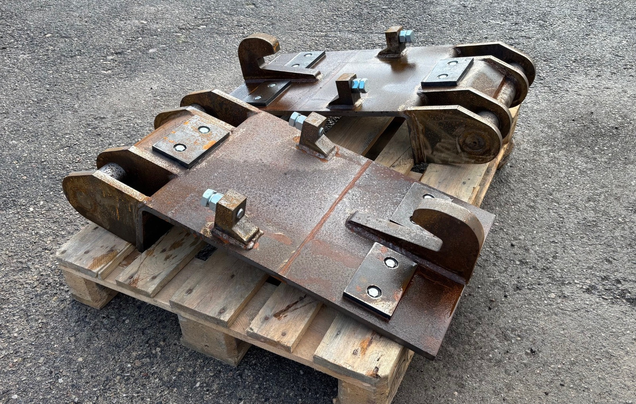 NTP10 B20 Top bracket plate - Cuplare rapidă pentru Excavator: Foto 1 NTP10 B20 Top bracket plate - Cuplare rapidă pentru Excavator: Foto 1