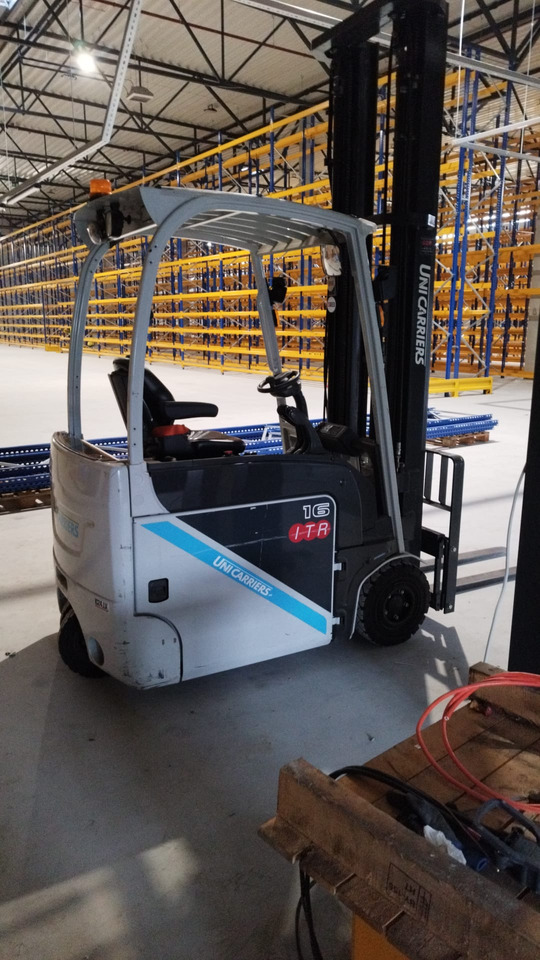 UNICARRIERS A2N1L16Q - Electrostivuitor: Foto 2 UNICARRIERS A2N1L16Q - Electrostivuitor: Foto 2