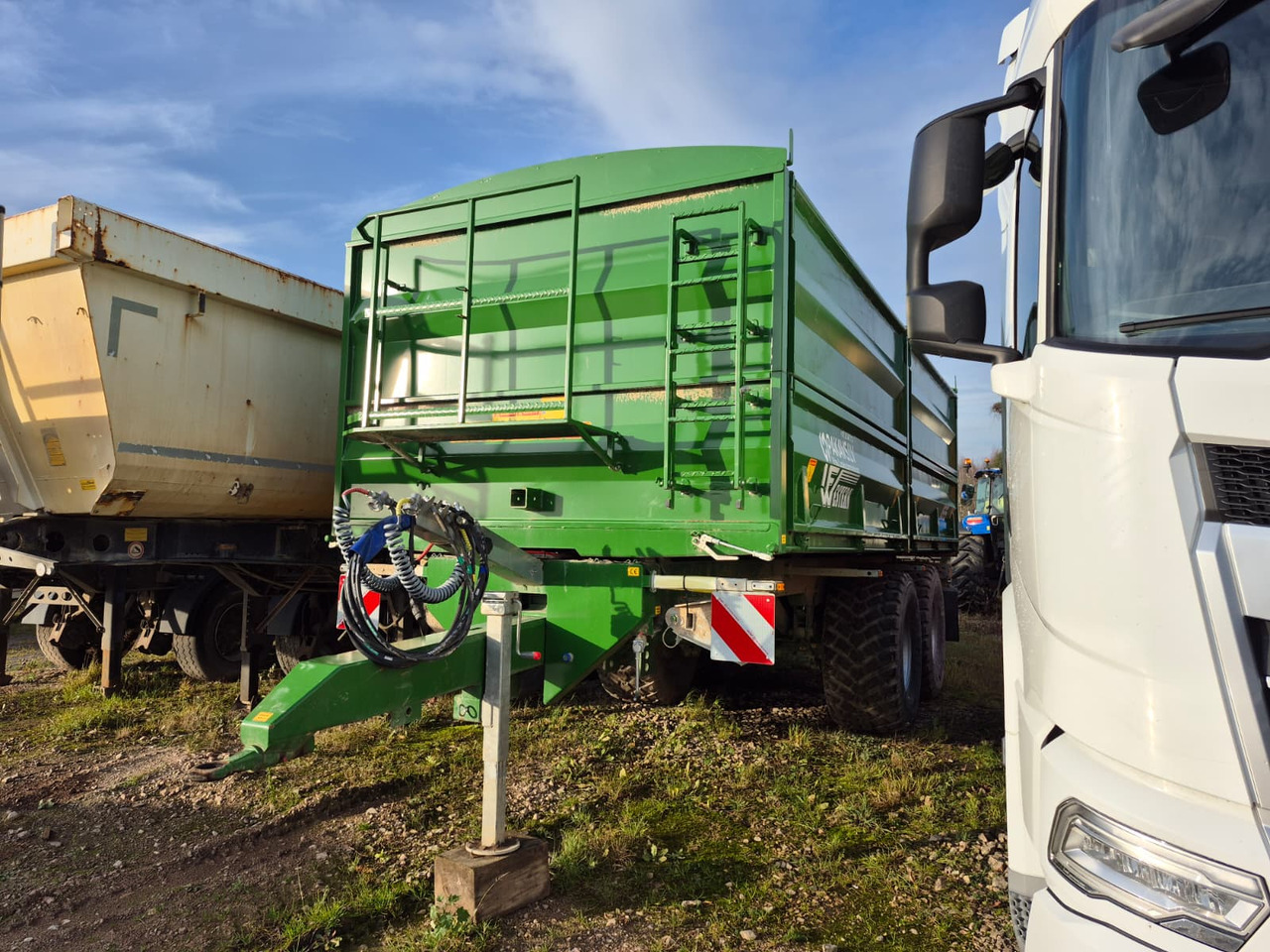 Western WF16S - Remorcă autobasculantă agricolă: Foto 2 Western WF16S - Remorcă autobasculantă agricolă: Foto 2