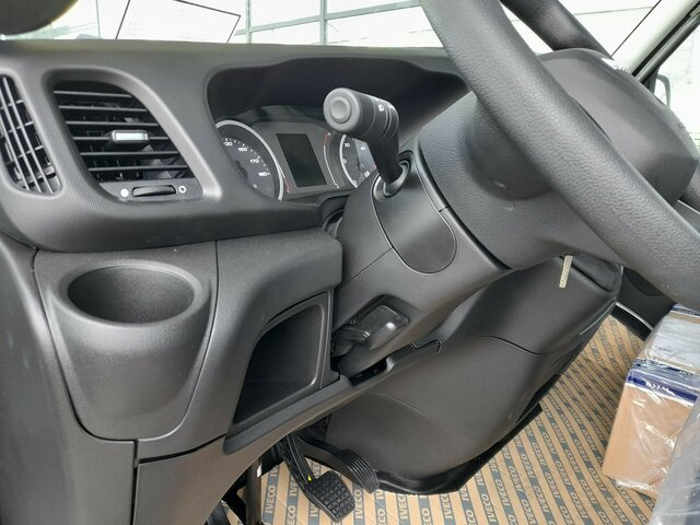 IVECO Daily 70C16H3.0 - D70C KLIMA+KOMFORT... - Autoutilitară: Foto 2 IVECO Daily 70C16H3.0 - D70C KLIMA+KOMFORT... - Autoutilitară: Foto 2