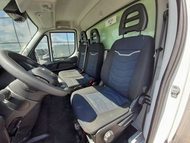 IVECO Daily 35C16H 3.0 KASTEN+LIFT+TEMPOMAT+DAB+KLIMA... - Dubă: Foto 5 IVECO Daily 35C16H 3.0 KASTEN+LIFT+TEMPOMAT+DAB+KLIMA... - Dubă: Foto 5