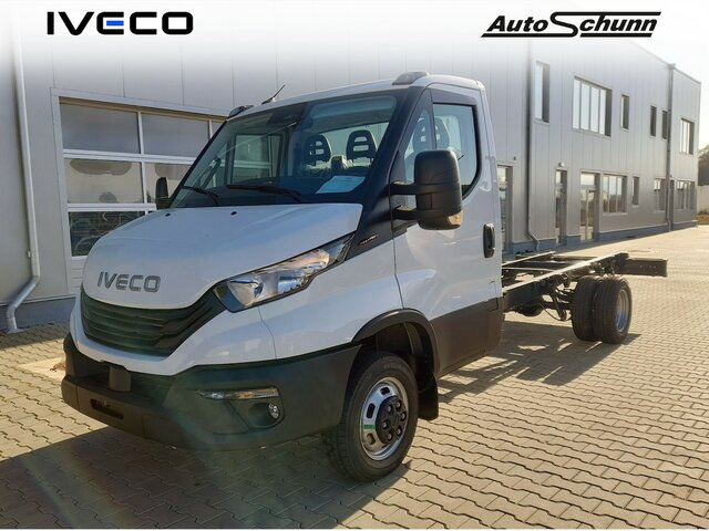 IVECO Daily 35C16H3.0 COMFORT & CONSTRUCTION PACK... - Camion şasiu, Autoutilitară: Foto 1 IVECO Daily 35C16H3.0 COMFORT & CONSTRUCTION PACK... - Camion şasiu, Autoutilitară: Foto 1