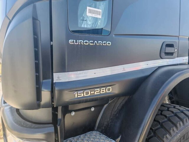 IVECO EuroCargo ML150E28WS EVI_E 4x4 Kipperwanne/CONF... - Camion şasiu: Foto 3 IVECO EuroCargo ML150E28WS EVI_E 4x4 Kipperwanne/CONF... - Camion şasiu: Foto 3