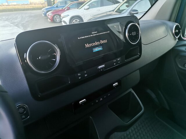 MERCEDES-BENZ Sprinter 315 cdi KA 3259 9G-TRONIC+LED+CLIMA... - Dubă: Foto 3 MERCEDES-BENZ Sprinter 315 cdi KA 3259 9G-TRONIC+LED+CLIMA... - Dubă: Foto 3