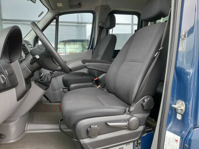 MERCEDES-BENZ Sprinter 316 DOKA 4X4+6 LOCURI+BENA TRANSPORT... - Microbuz, Transport persoane: Foto 5 MERCEDES-BENZ Sprinter 316 DOKA 4X4+6 LOCURI+BENA TRANSPORT... - Microbuz, Transport persoane: Foto 5