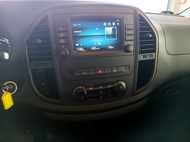 MERCEDES-BENZ Vito Kasten eVito 112 KA/FWD PARK+CLIMA... - Autoutilitară compactă, Autoutilitară electrică: Foto 2 MERCEDES-BENZ Vito Kasten eVito 112 KA/FWD PARK+CLIMA... - Autoutilitară compactă, Autoutilitară electrică: Foto 2