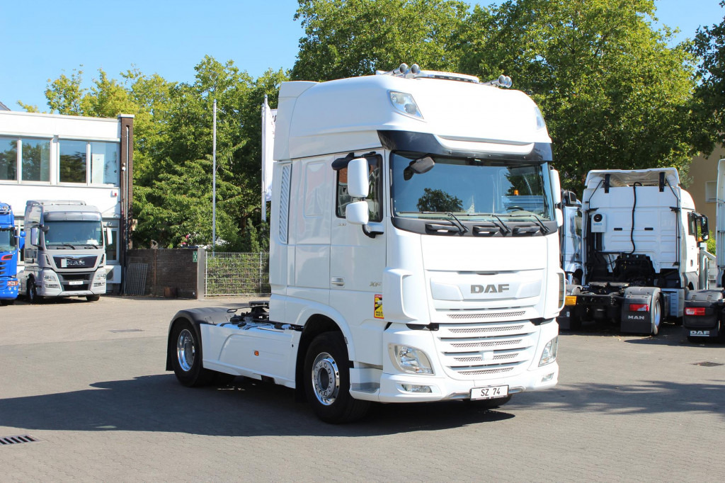 Cap tractor Daf 530 SSC  Retarder  Kühlbox  2 Tanks  Standklima: Foto 9
