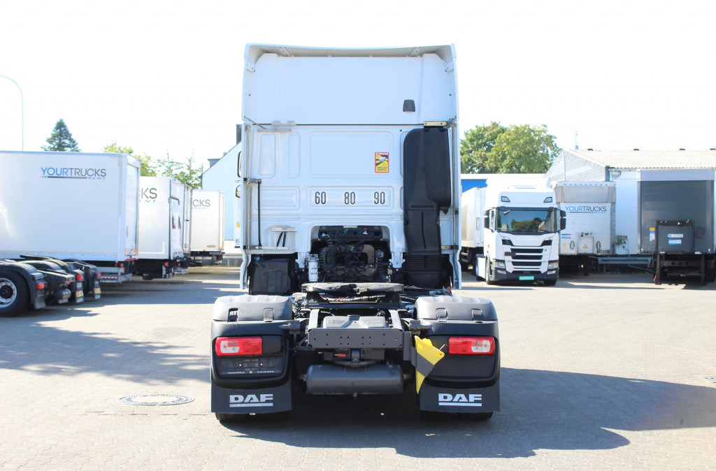 Cap tractor Daf 530 SSC  Retarder  Kühlbox  2 Tanks  Standklima: Foto 11