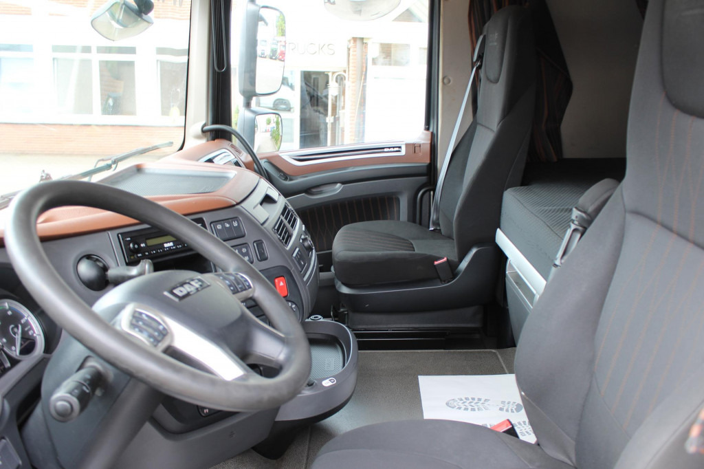 Daf XF 480 SC Retarder ACC LDWS Standklima Kühlbox - Cap tractor: Foto 2 Daf XF 480 SC Retarder ACC LDWS Standklima Kühlbox - Cap tractor: Foto 2