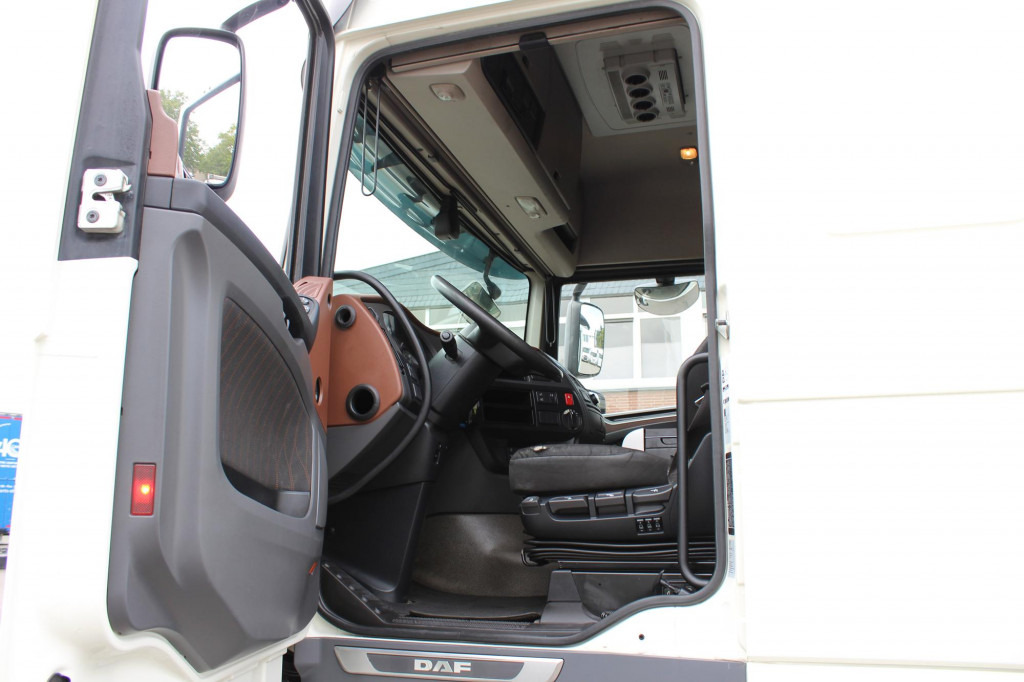 Daf XF 480 SC Retarder Standklima Kühlbox 2 Tanks - Cap tractor: Foto 3 Daf XF 480 SC Retarder Standklima Kühlbox 2 Tanks - Cap tractor: Foto 3