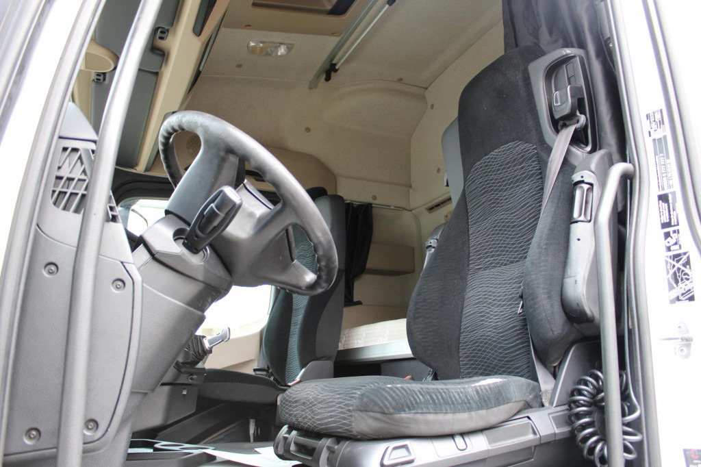 Mercedes-Benz Actros 1843 E6 ACC LDW Vollspoiler - Cap tractor: Foto 3 Mercedes-Benz Actros 1843 E6 ACC LDW Vollspoiler - Cap tractor: Foto 3