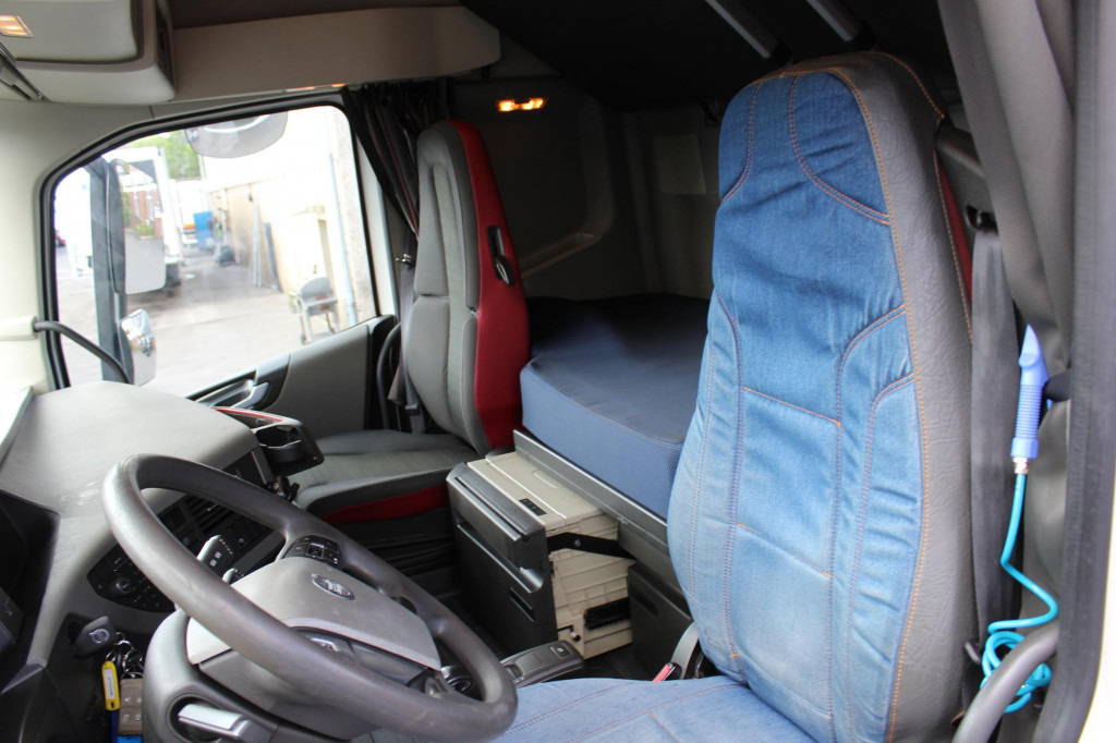 Volvo FH 500 E6 Globe I-Shift I-Park Cool Kühlbox - Cap tractor: Foto 3 Volvo FH 500 E6 Globe I-Shift I-Park Cool Kühlbox - Cap tractor: Foto 3