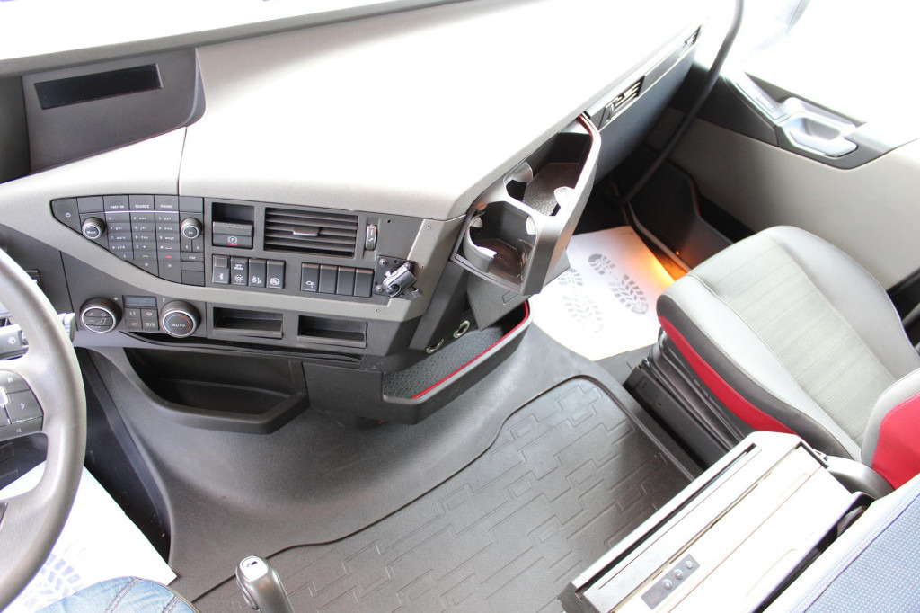 Volvo FH 500 E6 Globe I-Shift I-Park Cool Kühlbox - Cap tractor: Foto 5 Volvo FH 500 E6 Globe I-Shift I-Park Cool Kühlbox - Cap tractor: Foto 5