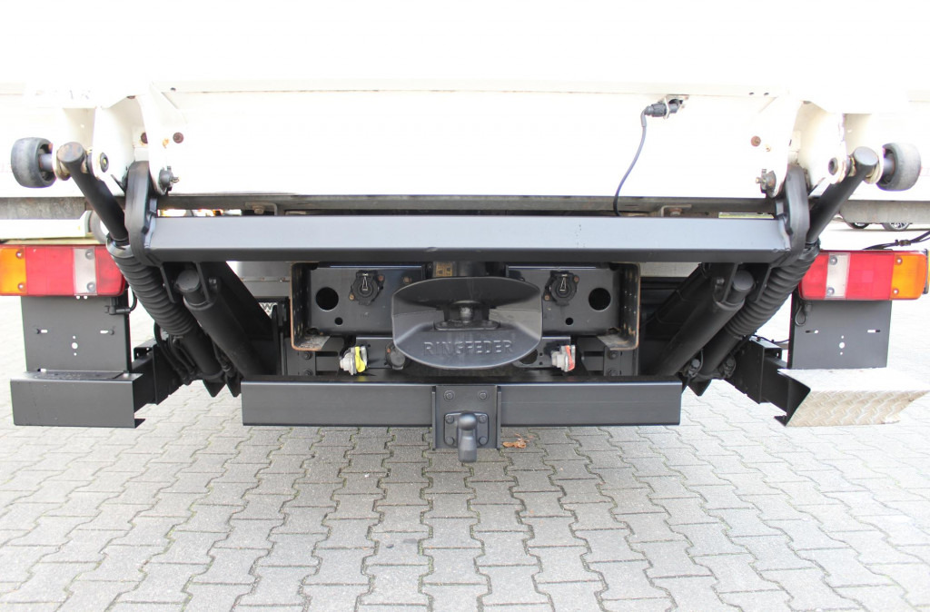 MAN TGL 8.180 E6 Koffer 7,3m LBW ANK Luft - Camion furgon: Foto 4 MAN TGL 8.180 E6 Koffer 7,3m LBW ANK Luft - Camion furgon: Foto 4