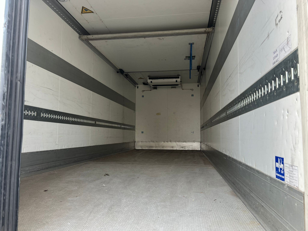 Mercedes-Benz Actros 1830 E6 TK T-1200R Multi Bi-Temp LBW AHK - Camion frigider: Foto 3 Mercedes-Benz Actros 1830 E6 TK T-1200R Multi Bi-Temp LBW AHK - Camion frigider: Foto 3