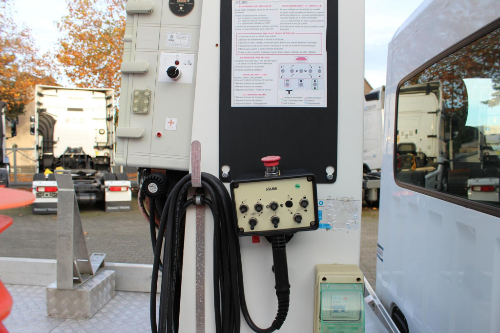 Camion cu nacela Renault Master Bühne KLUBB 11m 2 Personen Korb 200kg: Foto 14 Camion cu nacela Renault Master Bühne KLUBB 11m 2 Personen Korb 200kg: Foto 14