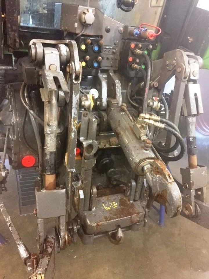 Fendt gebrauchter Hitch für Fendt 930, 926, 924 - Ataşament: Foto 1 Fendt gebrauchter Hitch für Fendt 930, 926, 924 - Ataşament: Foto 1