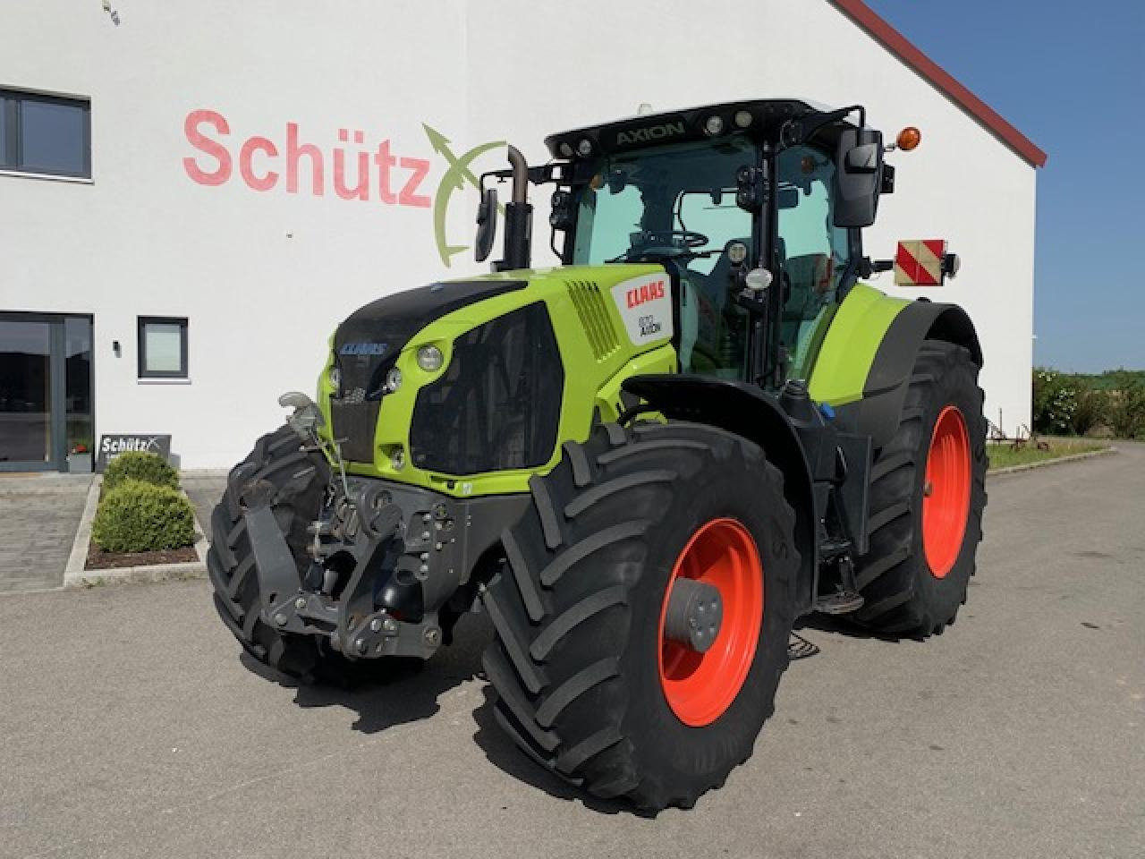 CLAAS Axion 870 CMATIC mit GPS S10, RTK, 3255 Bh - Tractor agricol: Foto 1 CLAAS Axion 870 CMATIC mit GPS S10, RTK, 3255 Bh - Tractor agricol: Foto 1