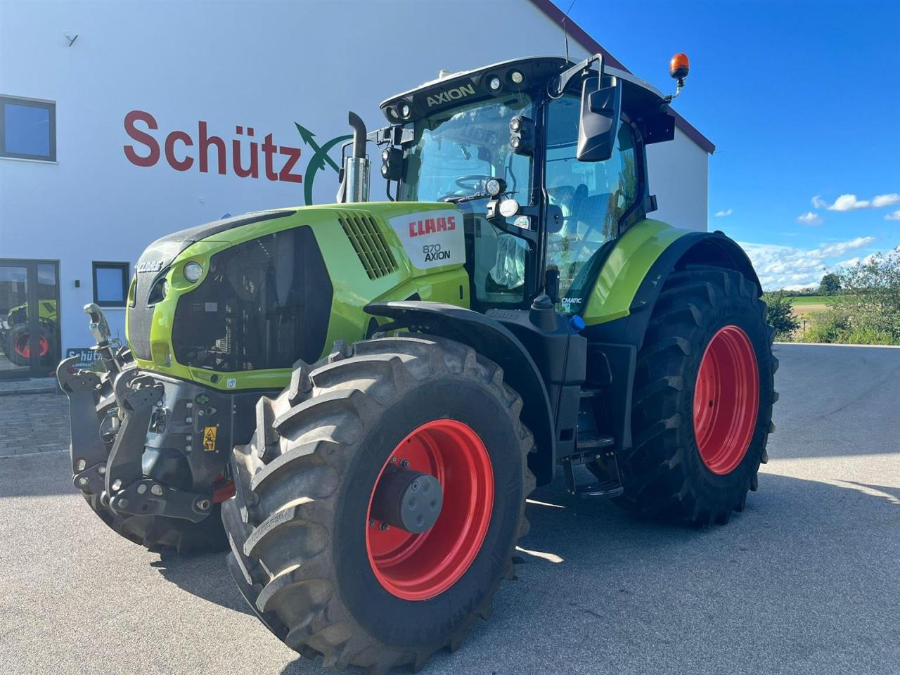CLAAS Axion 870 CMATIC mit S10 GPS und Cebis Touch, Vorderreifen NEU - Tractor agricol: Foto 1 CLAAS Axion 870 CMATIC mit S10 GPS und Cebis Touch, Vorderreifen NEU - Tractor agricol: Foto 1